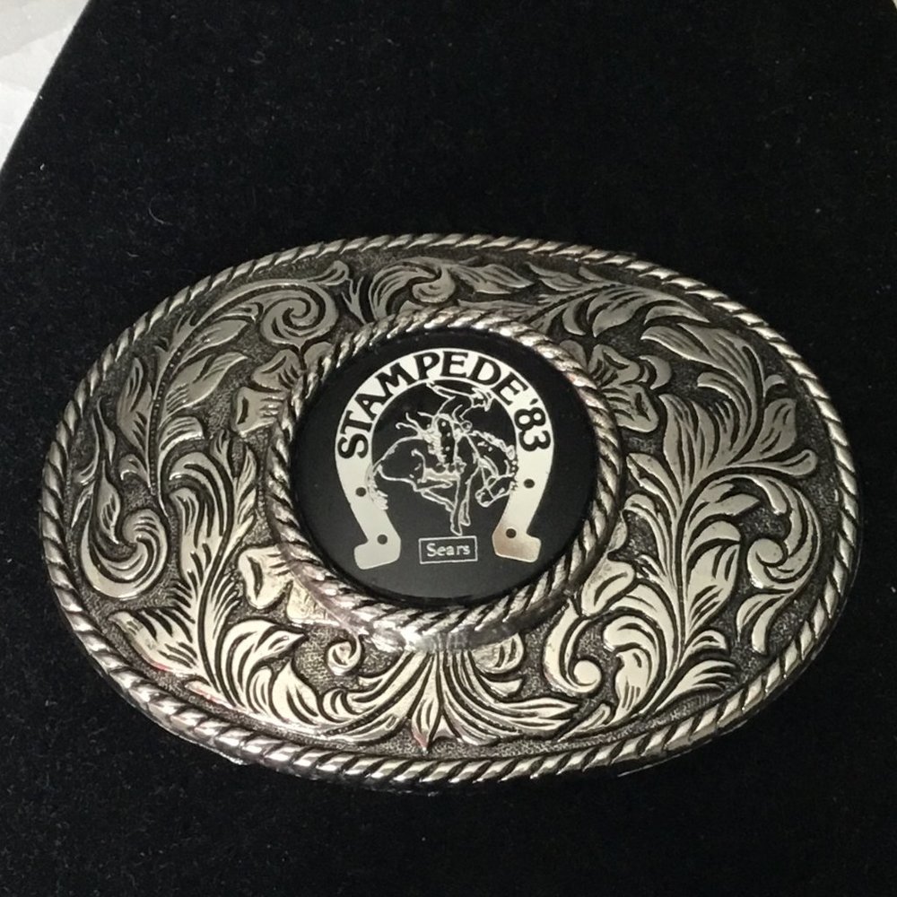 Vintage 1983 Sears Stampede '83 belt buckle - Picture 4 of 4